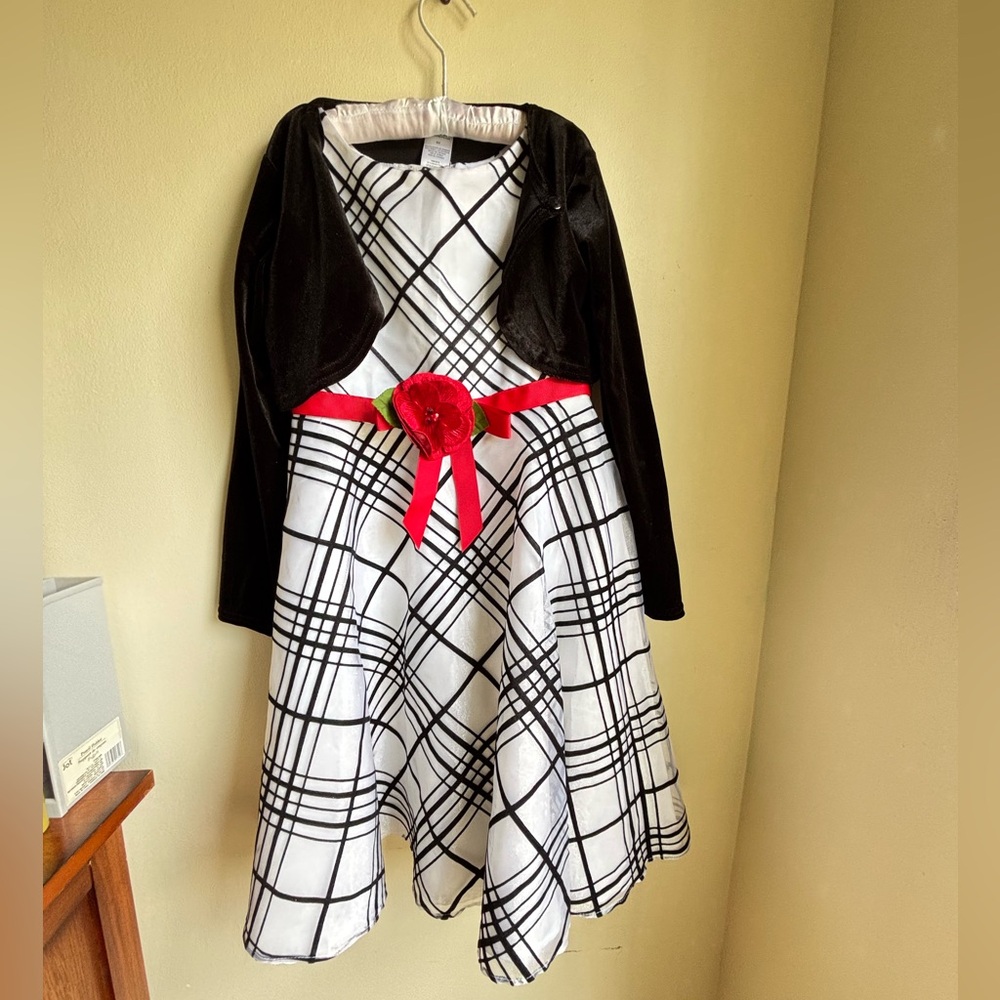 Black and White Strapless A-Line Dress for Wedding Guest 6X - Picture 10 of 10